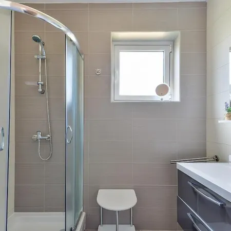 Medved Apartmán Vir